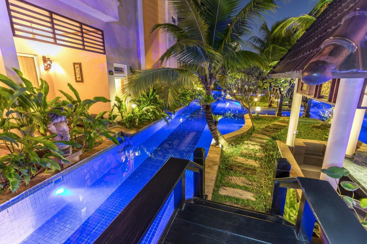 Bali Hotel Phnom Penh Exterior foto